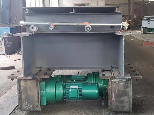 Steel pedestal