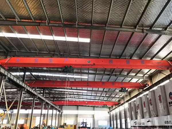 How to maintain and upkeep a crane