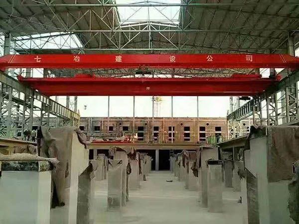 Control system of bridge crane