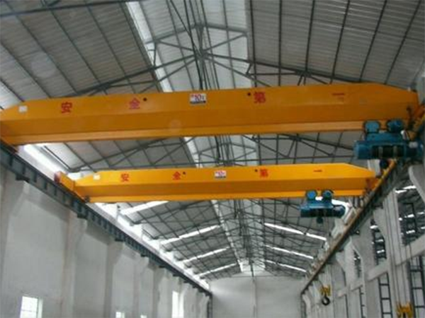 How to regulate the speed of a single beam crane?