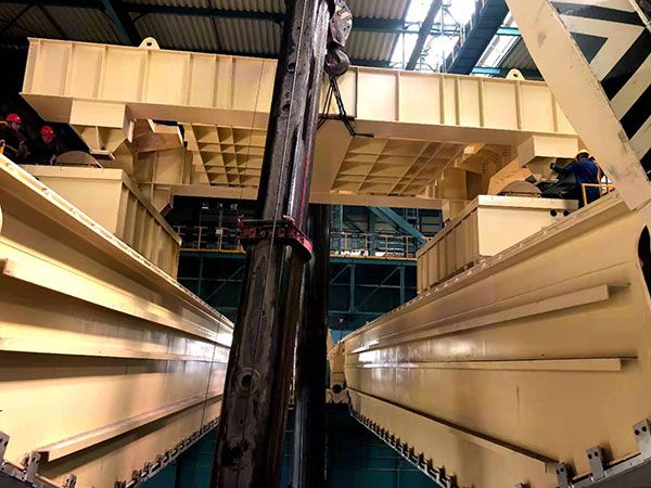 Double beam crane