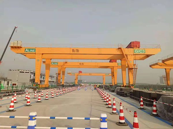 How to maintain the running in period of a new gantry crane: